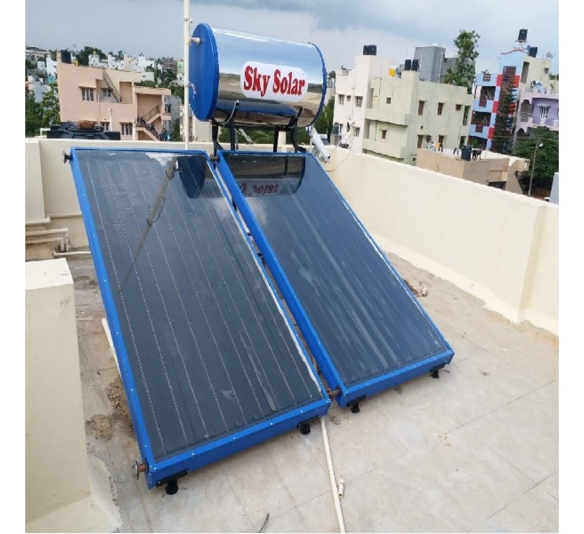 SKY SOLAR WATER HEATER 200 LPD NON-PRESSURIZED SS TANK 