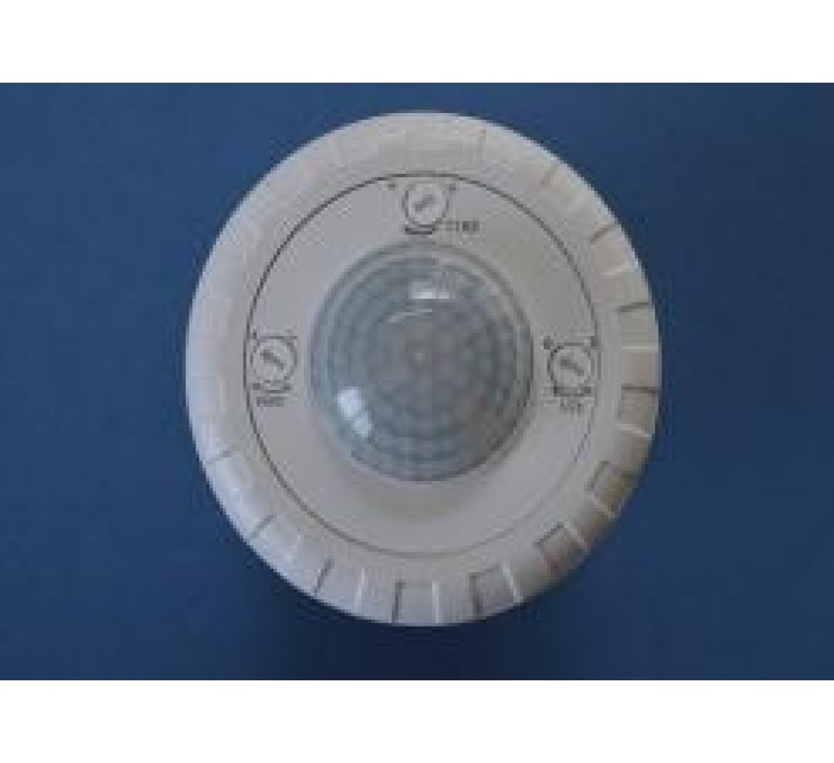 ECOLUZ CEILING FLUSH MOUNT LED SENSOR LIGHTS LS105