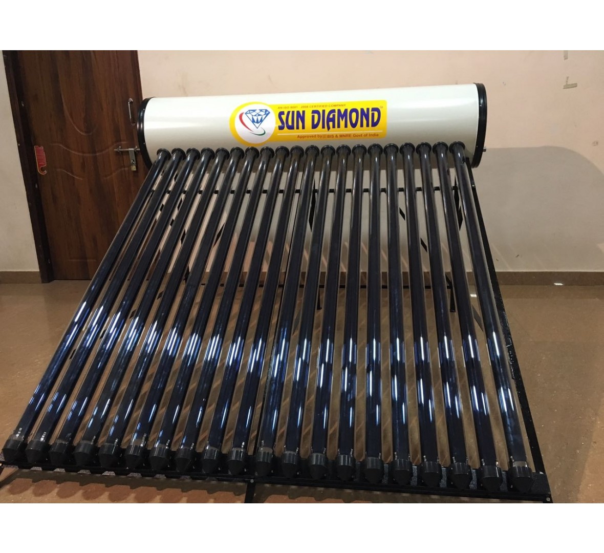 SUN DIAMOND SOLAR VAJRA 200LPD (CR SHEET WITH EPOXY COATING - 1.6MM) SOLAR WATER HEATER