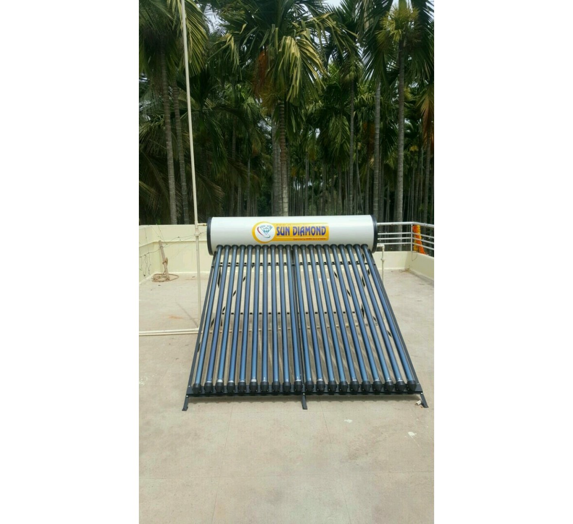 SUN DIAMOND SOLAR DELUX (COPPER TANK) 200LPD SOLAR WATER HEATER